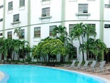 Holiday Hotel Phnom Penh Eksteriør bilde