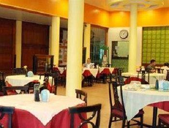 Holiday Hotel Phnom Penh Eksteriør bilde
