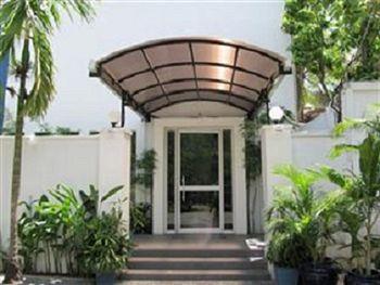Holiday Hotel Phnom Penh Eksteriør bilde